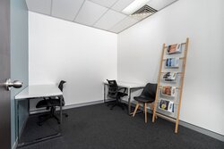 One Raffles Place (D1), Office #490601811
